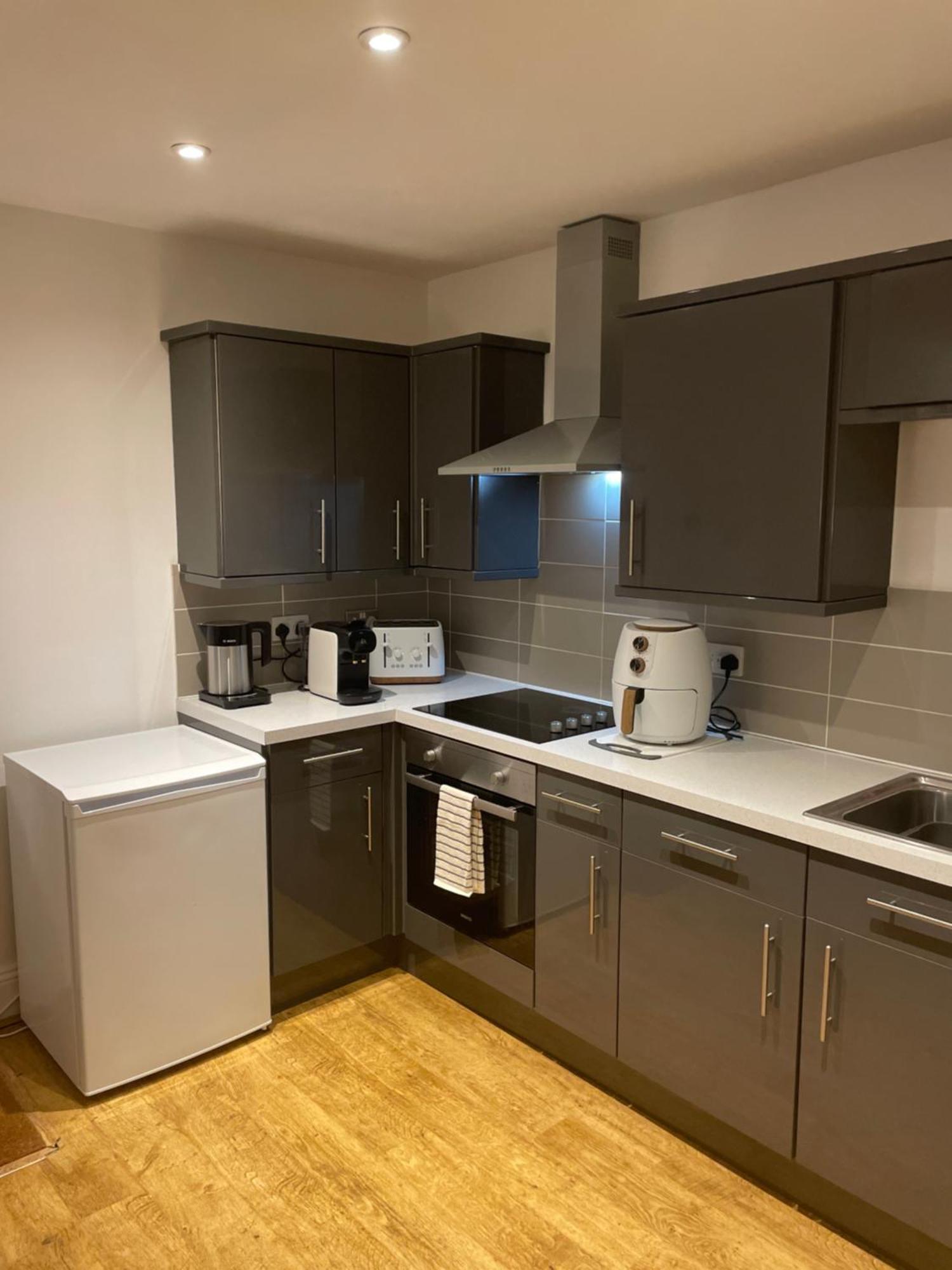 Cute 1 Bed Apartment 2 Mins From The Sea - Sleeps 4, Flat 8 The Gables, Church Street, Lyme Regis Kültér fotó